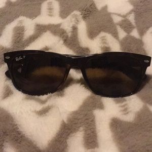 Ray Ban New Wayfarers Polarized